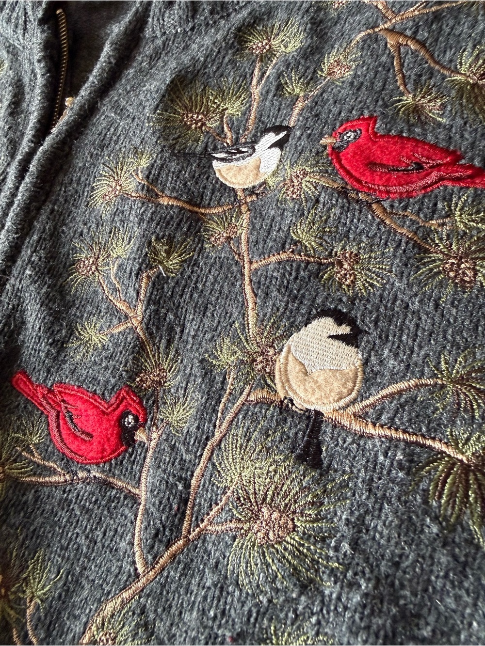 Vtg Embroidered Cardinal bird Christmas Cottagecore Sweater XL ramie silk blend - Picture 7 of 9